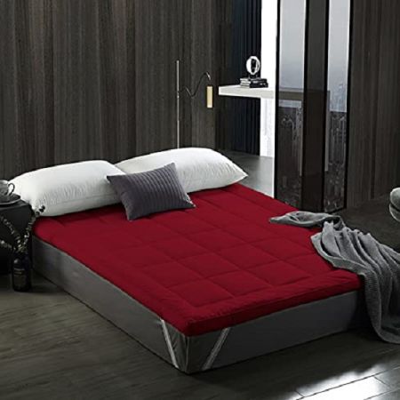 6/7 Feet Maroon Color Premium Mattress Topper