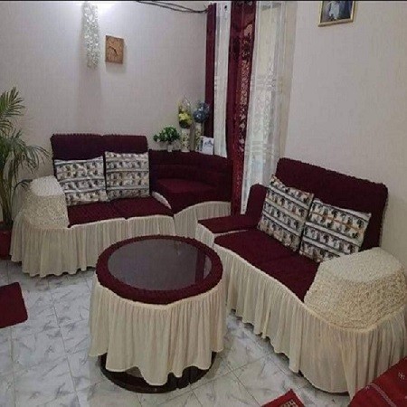 DIP Maroon + Cream Color 2+2+2+1 Kornar Sofa Cover